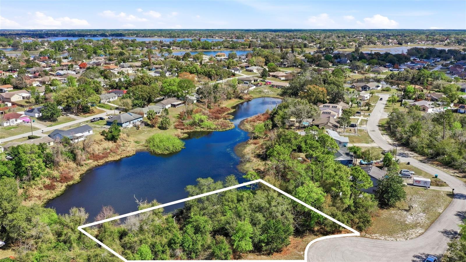 DELTONA LAKES - Land