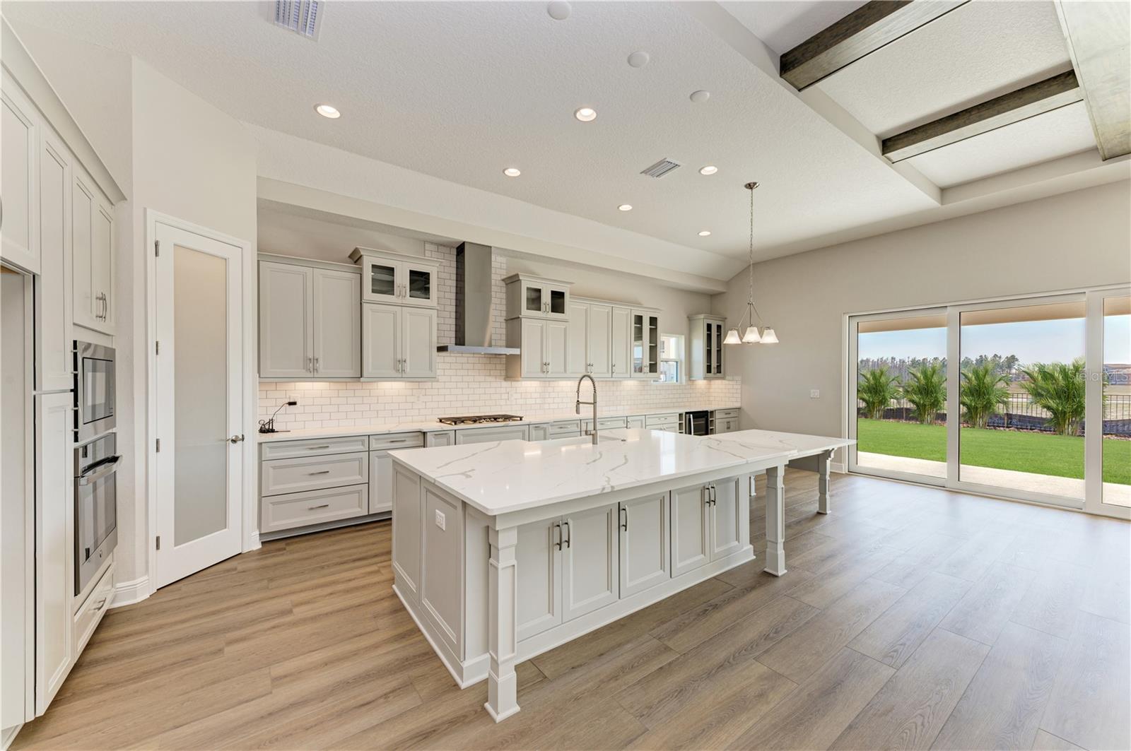 TWO RIVERS - Residential