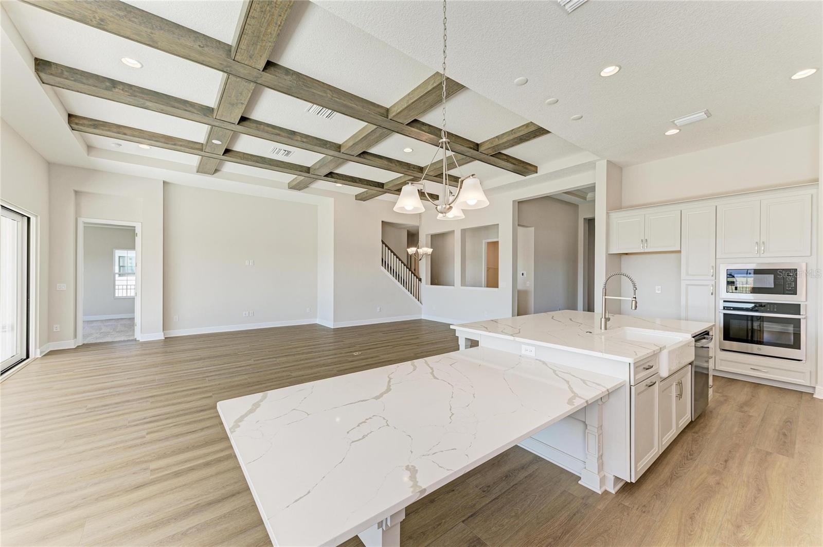 TWO RIVERS - Residential