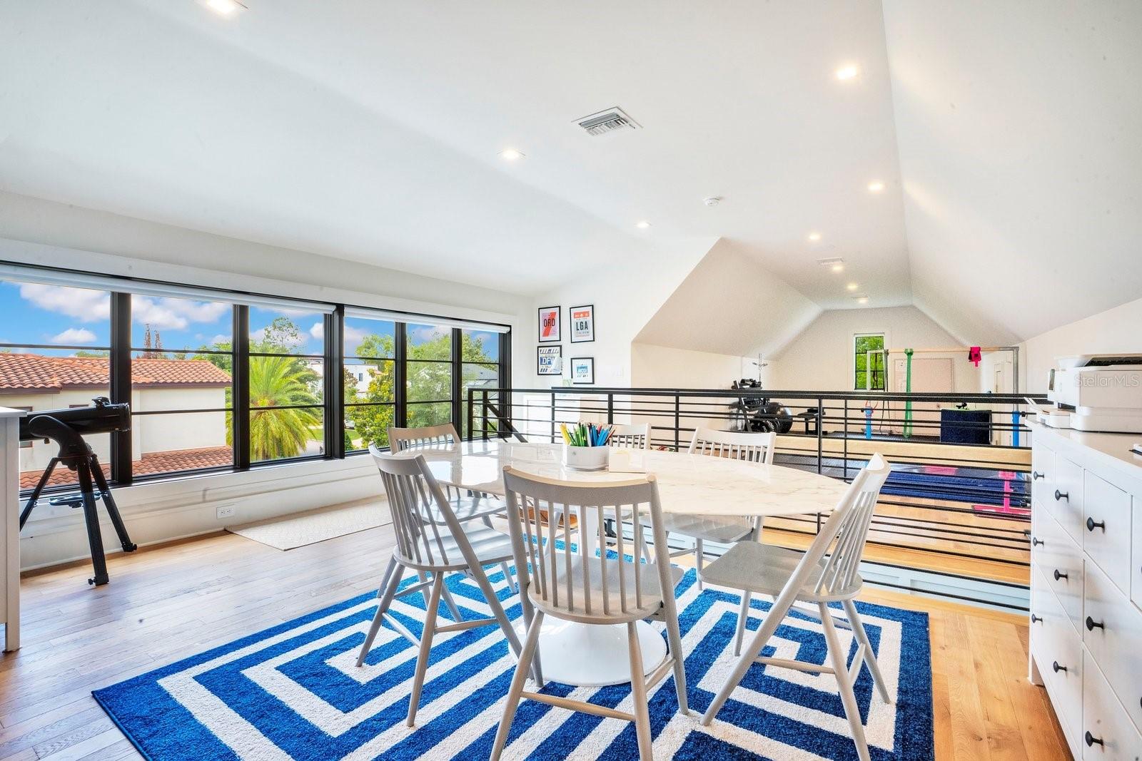 WINFLOR COURT PT REP - Residential