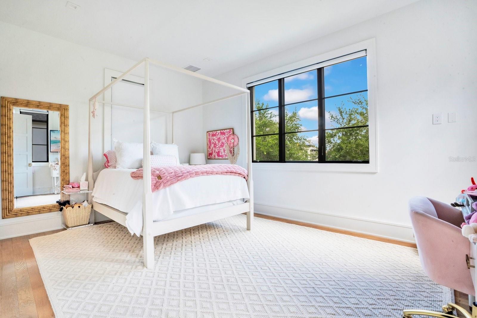 WINFLOR COURT PT REP - Residential