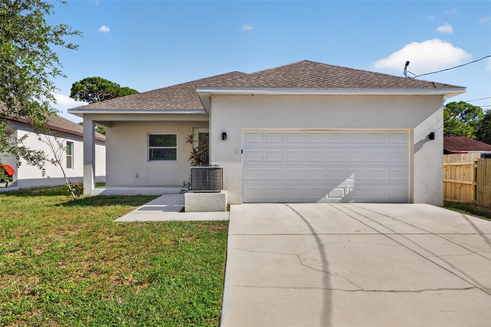 JOSLYN PARK - Residential