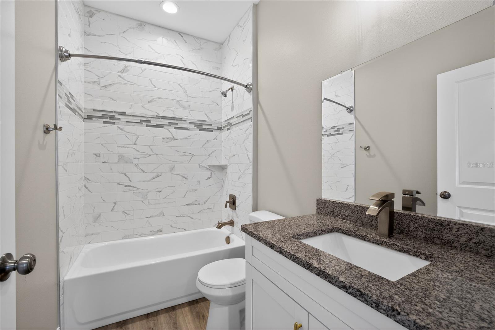 JOSLYN PARK - Residential