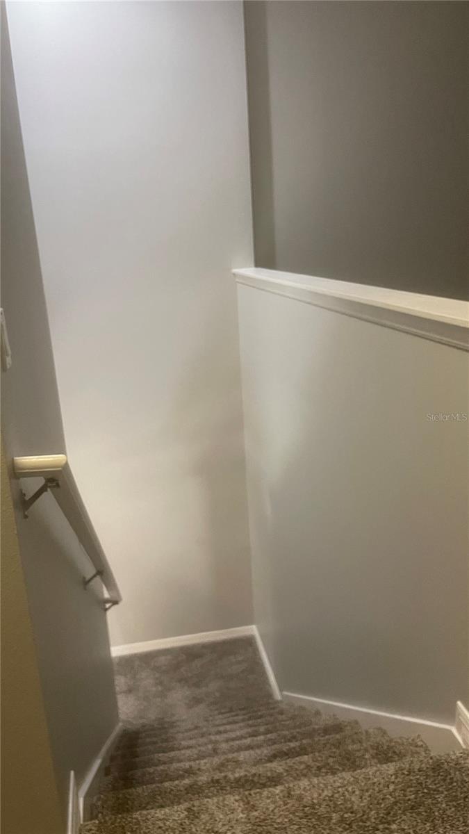 AVALON PARK VILLAGE 04A & 04B - Residential Lease