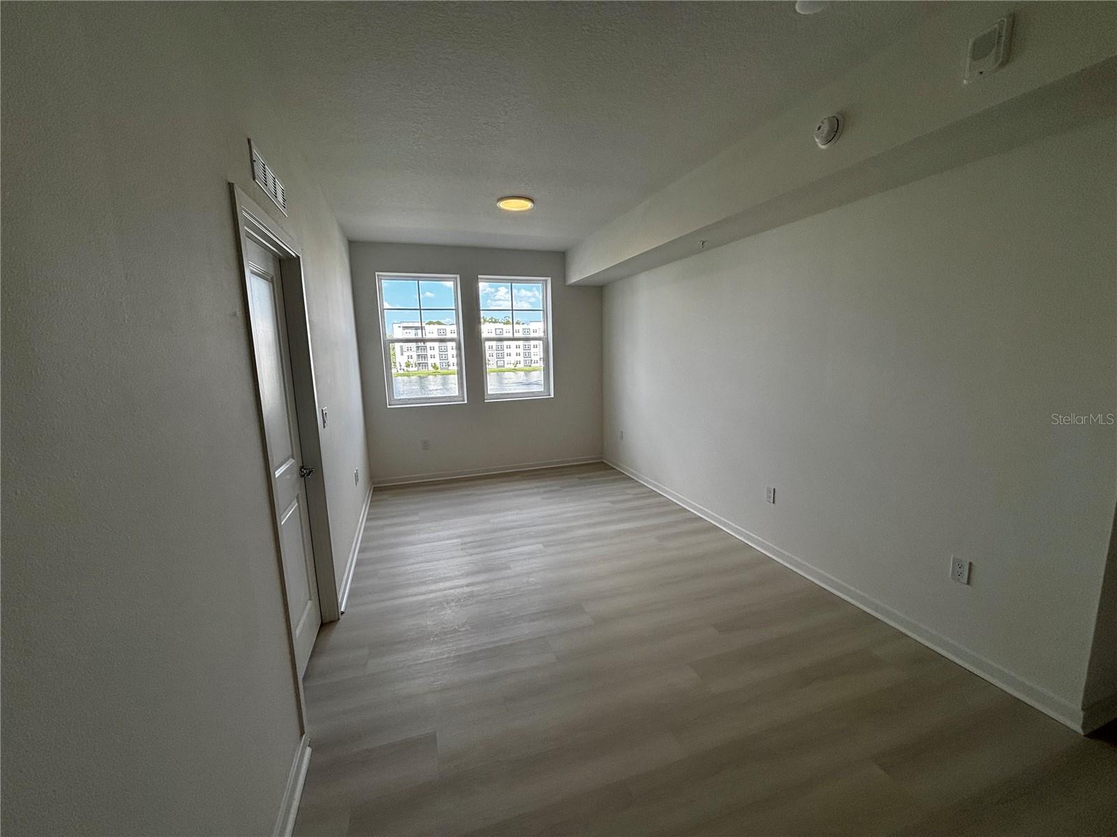 MILLENIA PK TOWER II - Residential Lease