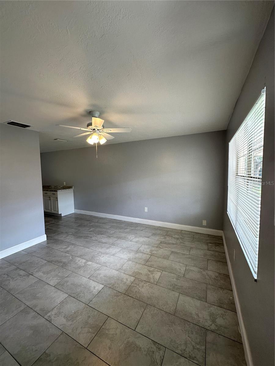 BAYBRIDGE HEIGHTS - Residential Lease