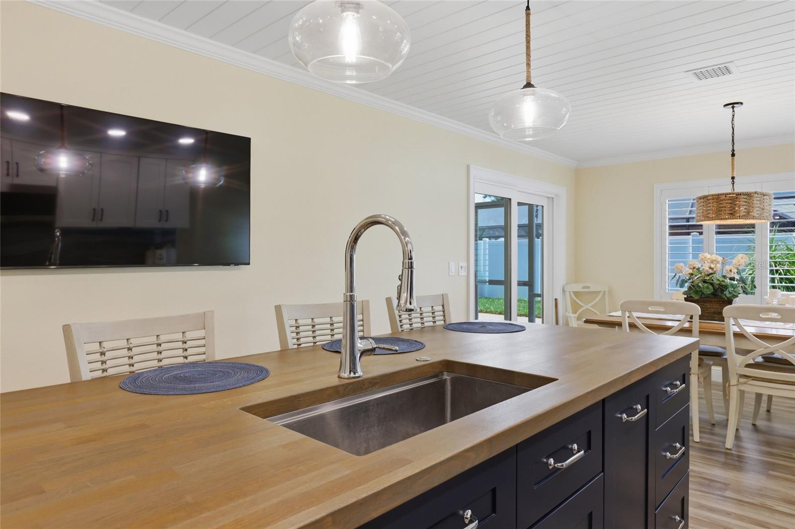 SOUTH VENICE UNIT 64 - Residential