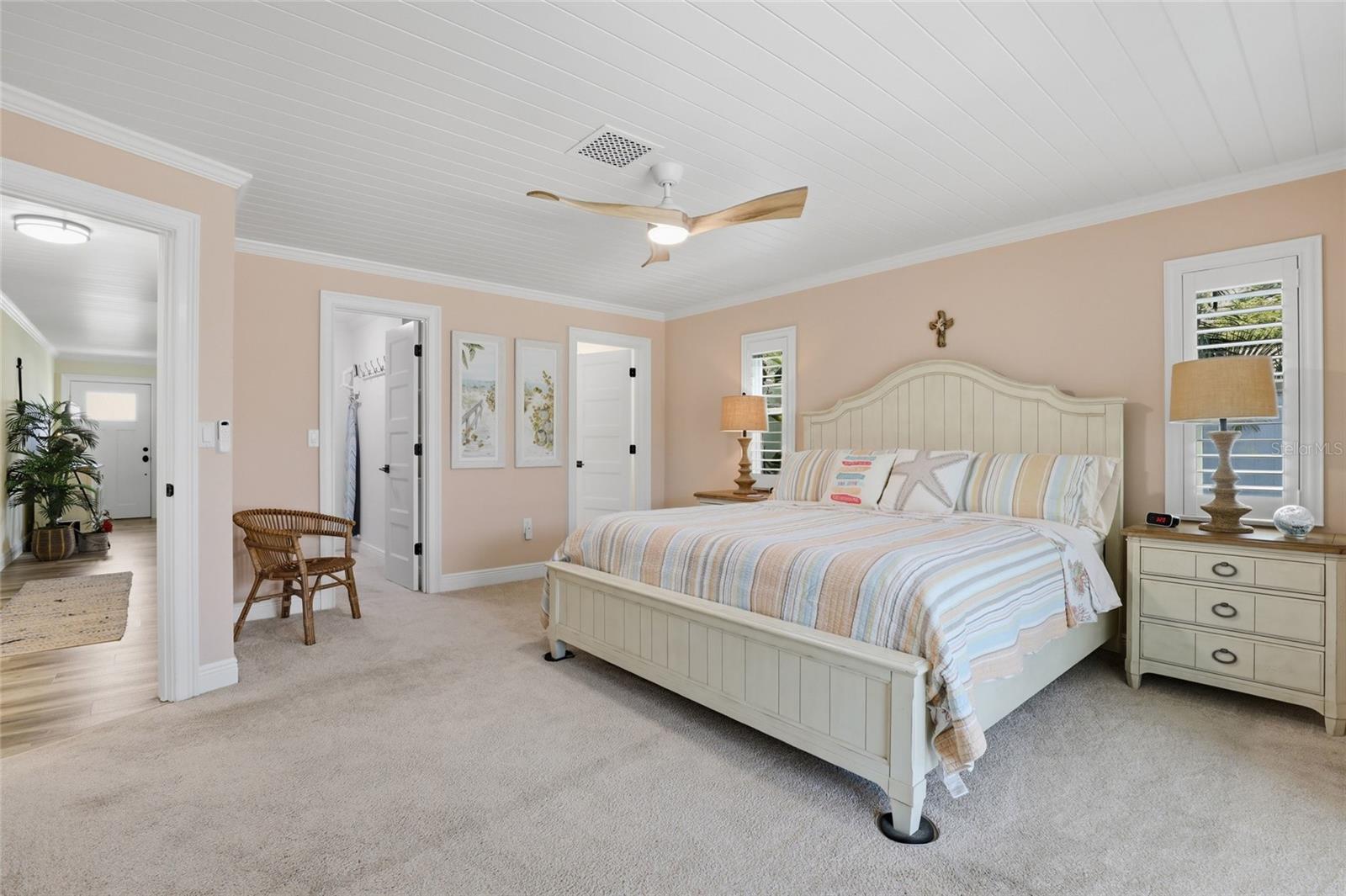 SOUTH VENICE UNIT 64 - Residential