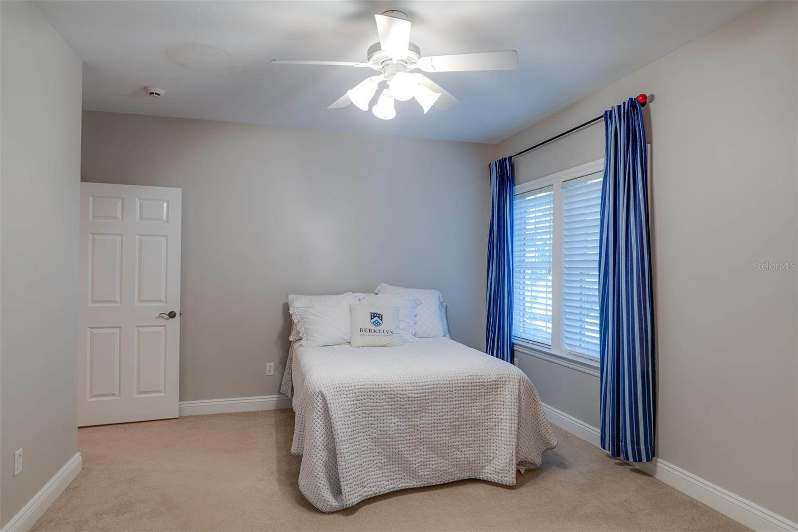 BEACH PARK - Residential