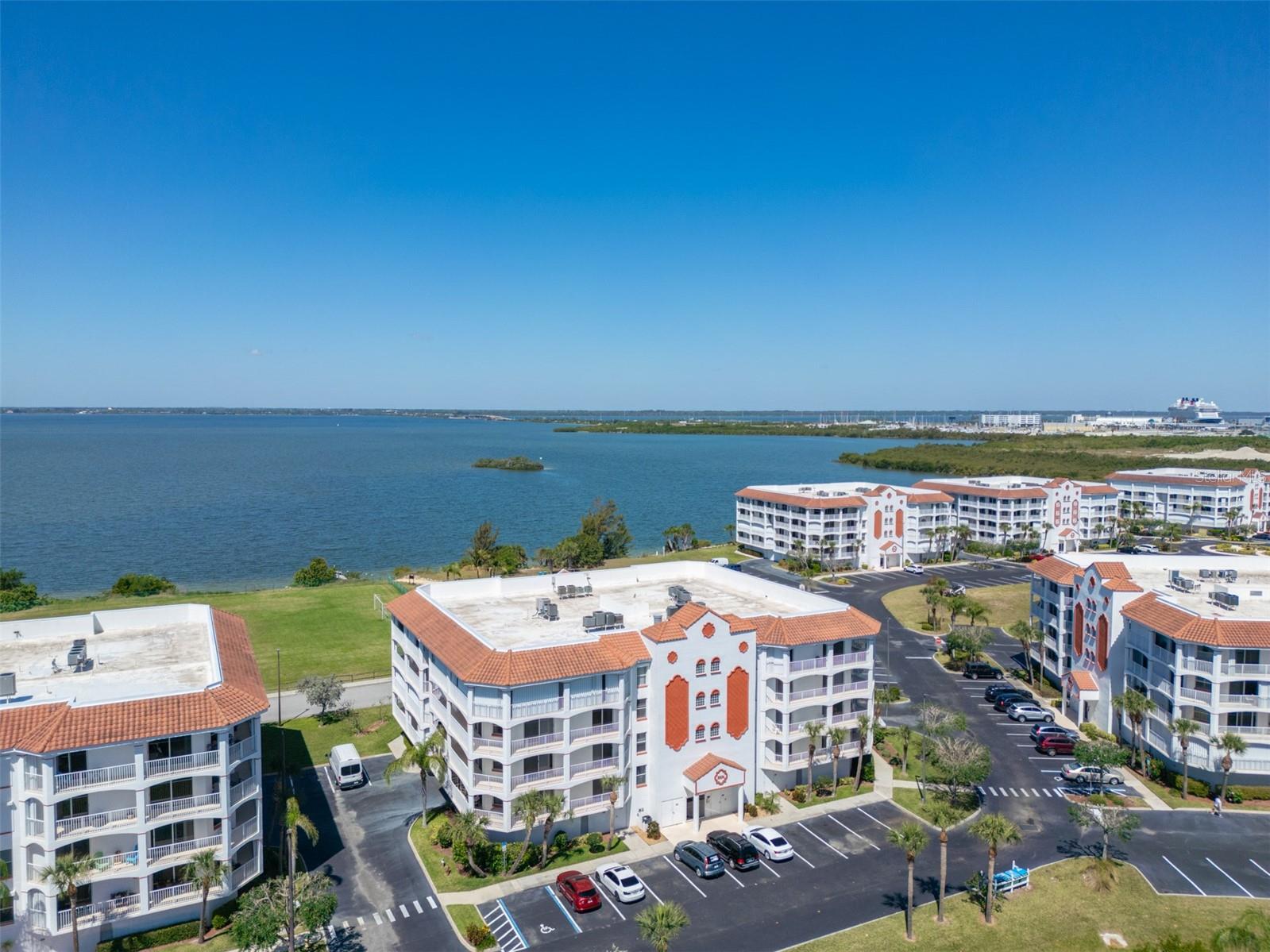 PUERTO DEL RIO PH 1 - Residential