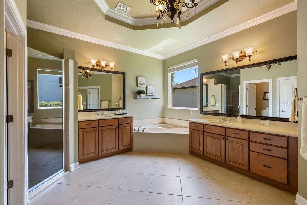 LAKE FOREST SEC 10A - Residential