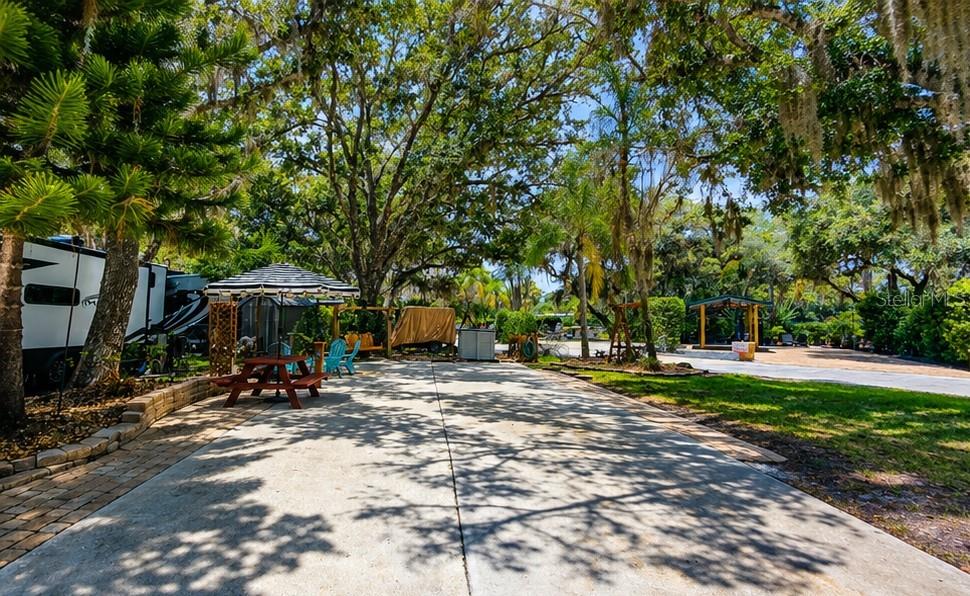 OUTDOOR RESIDENCE RIVER RANCH RV RESIDENCE - Land