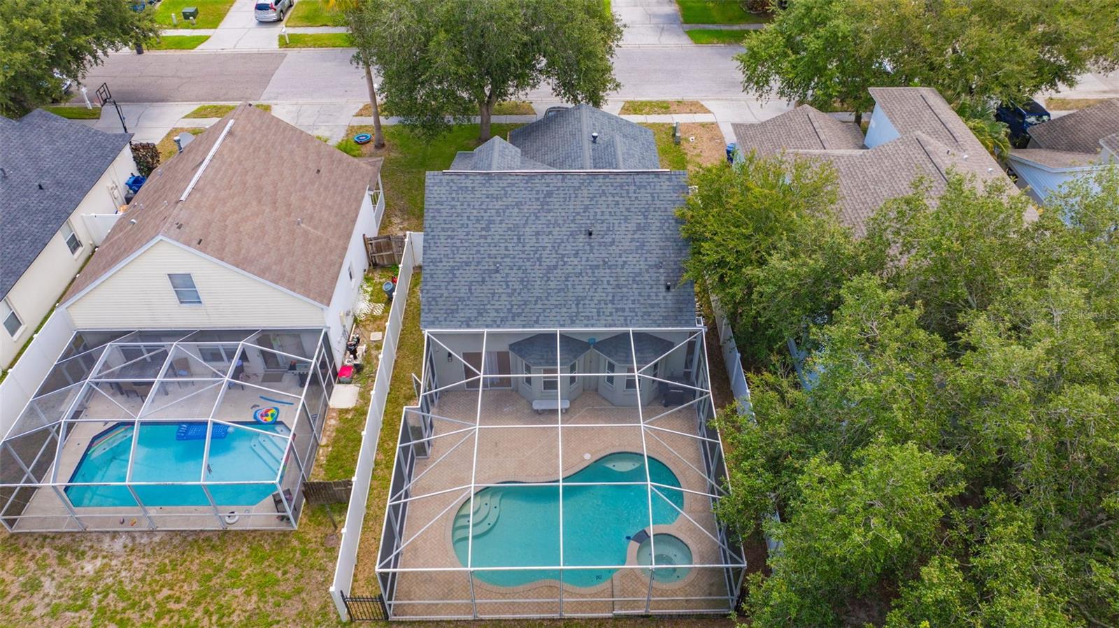 THOUSAND OAKS MULTI FAMILY - Residential