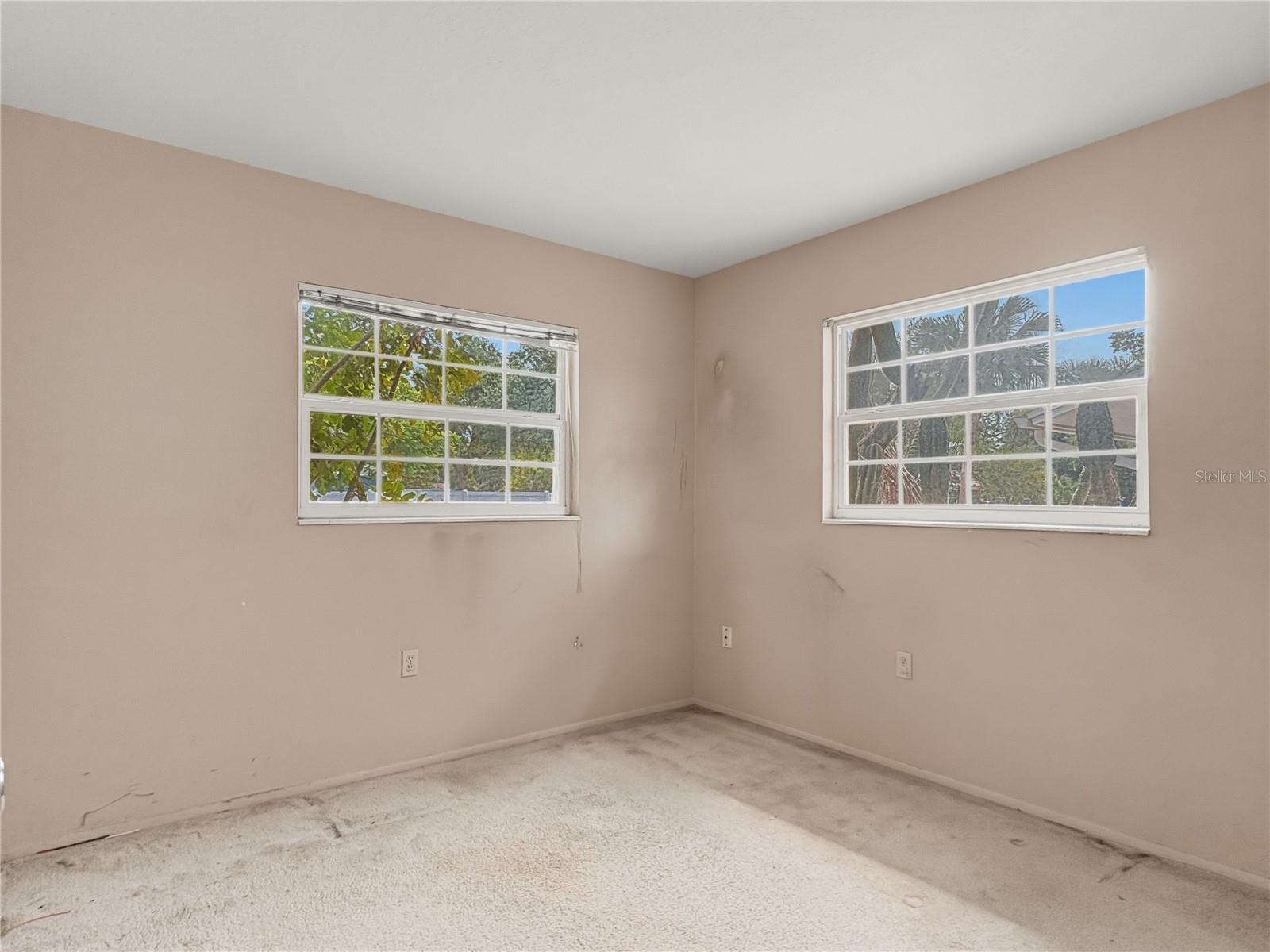 RIDGEWOOD ESTATES 16TH ADD - Residential