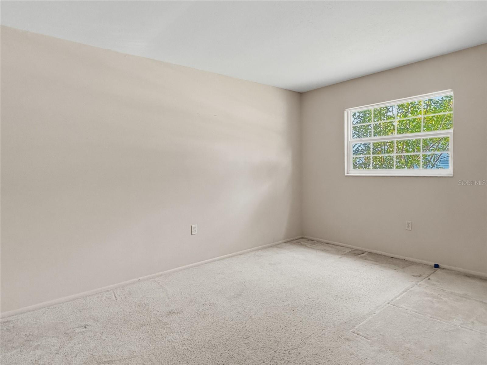 RIDGEWOOD ESTATES 16TH ADD - Residential