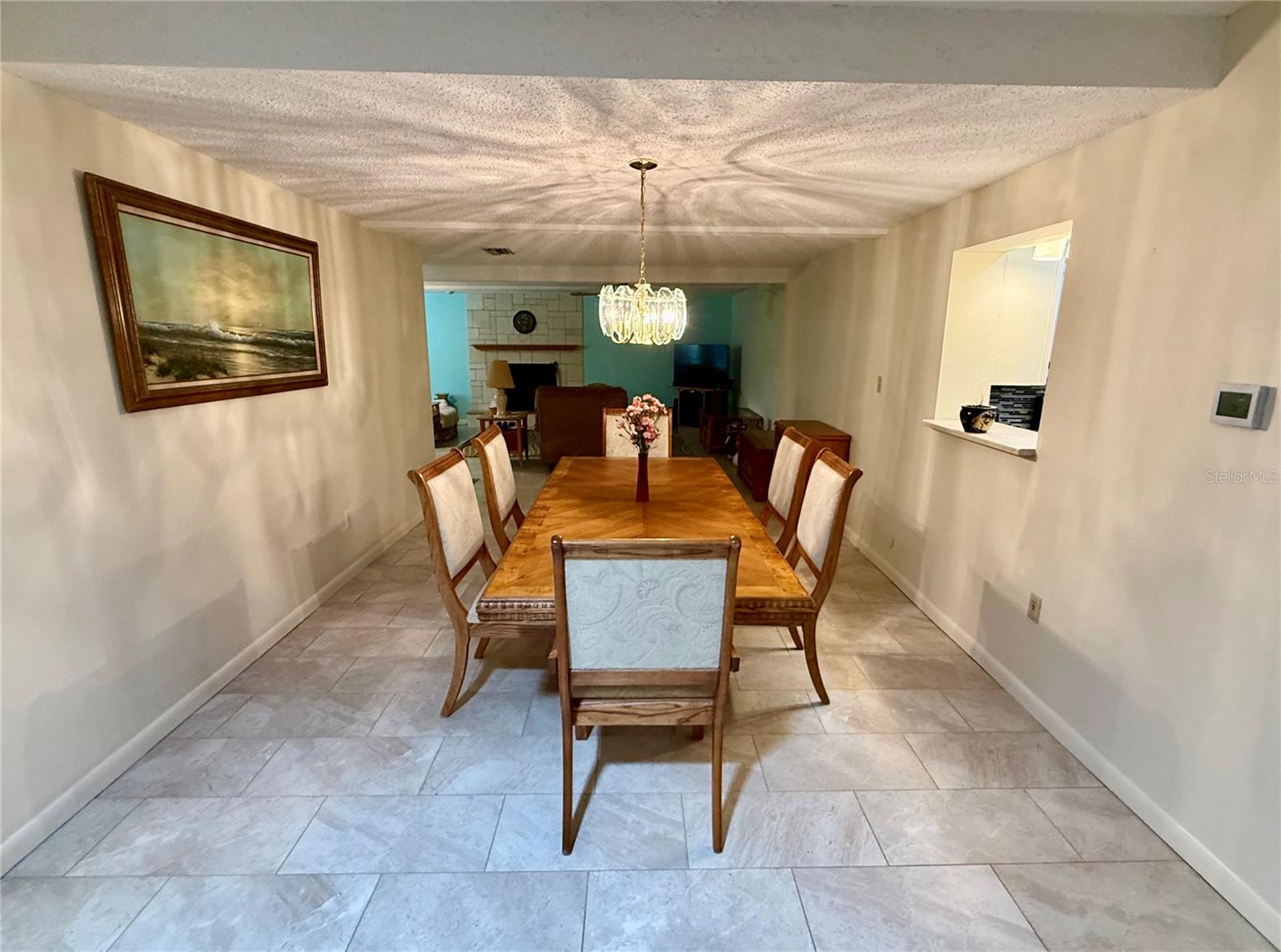 BAY BREEZE ESTATES - Residential