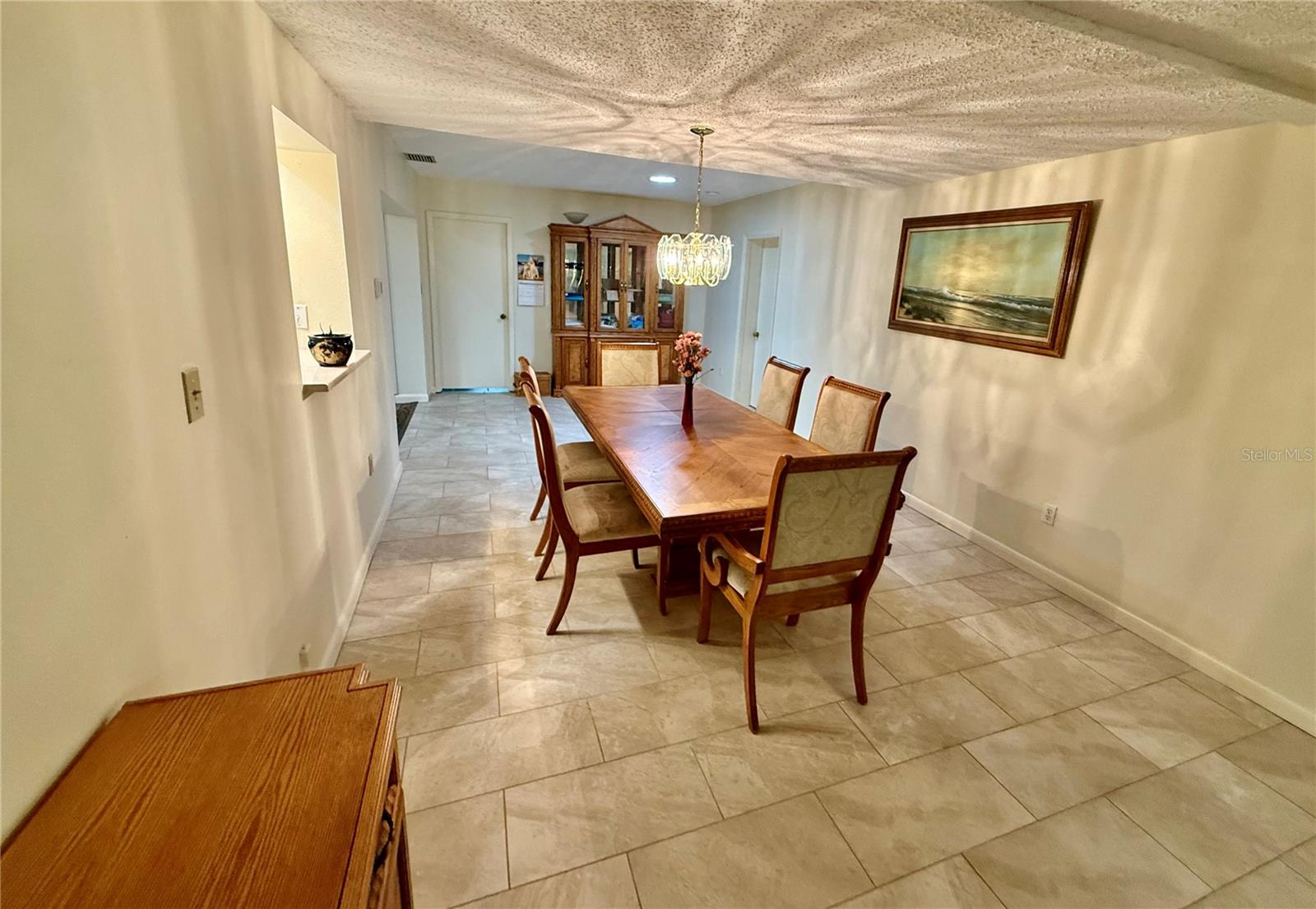 BAY BREEZE ESTATES - Residential