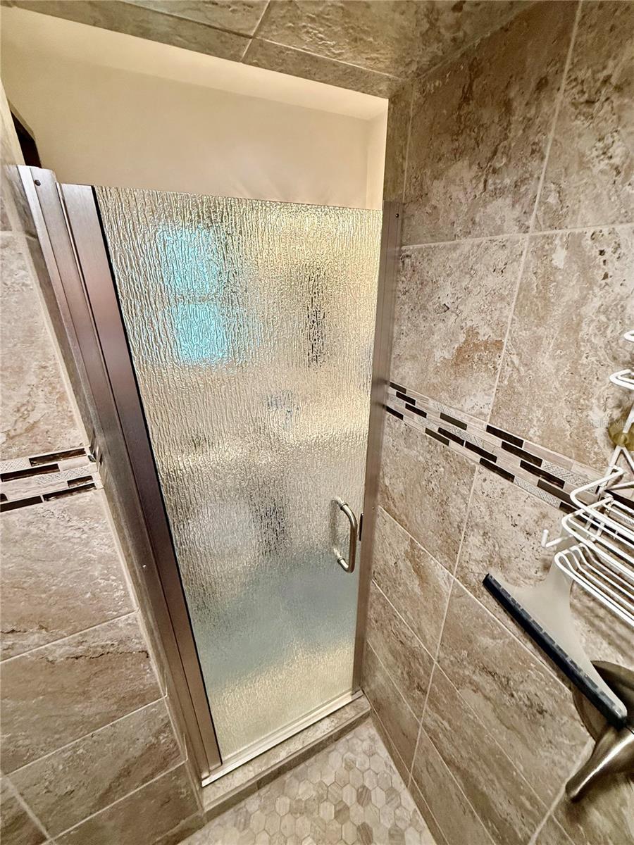 BAY BREEZE ESTATES - Residential