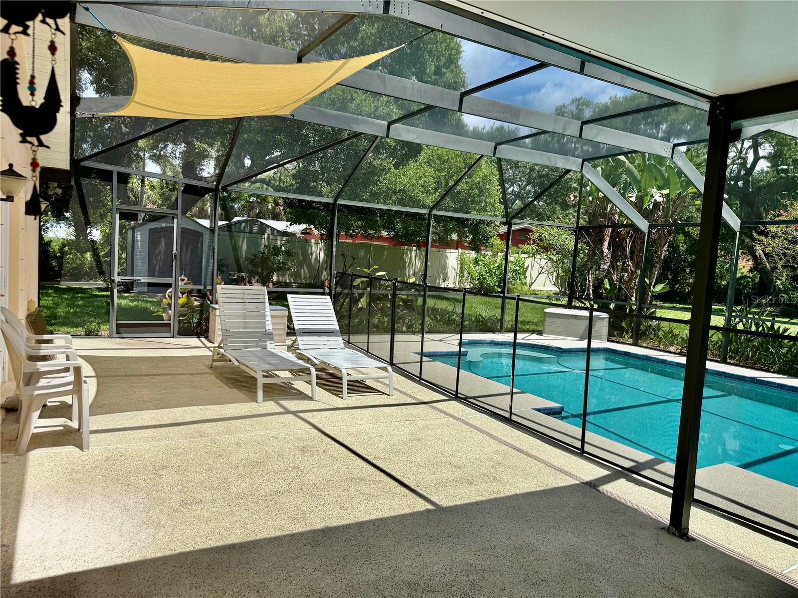 BAY BREEZE ESTATES - Residential