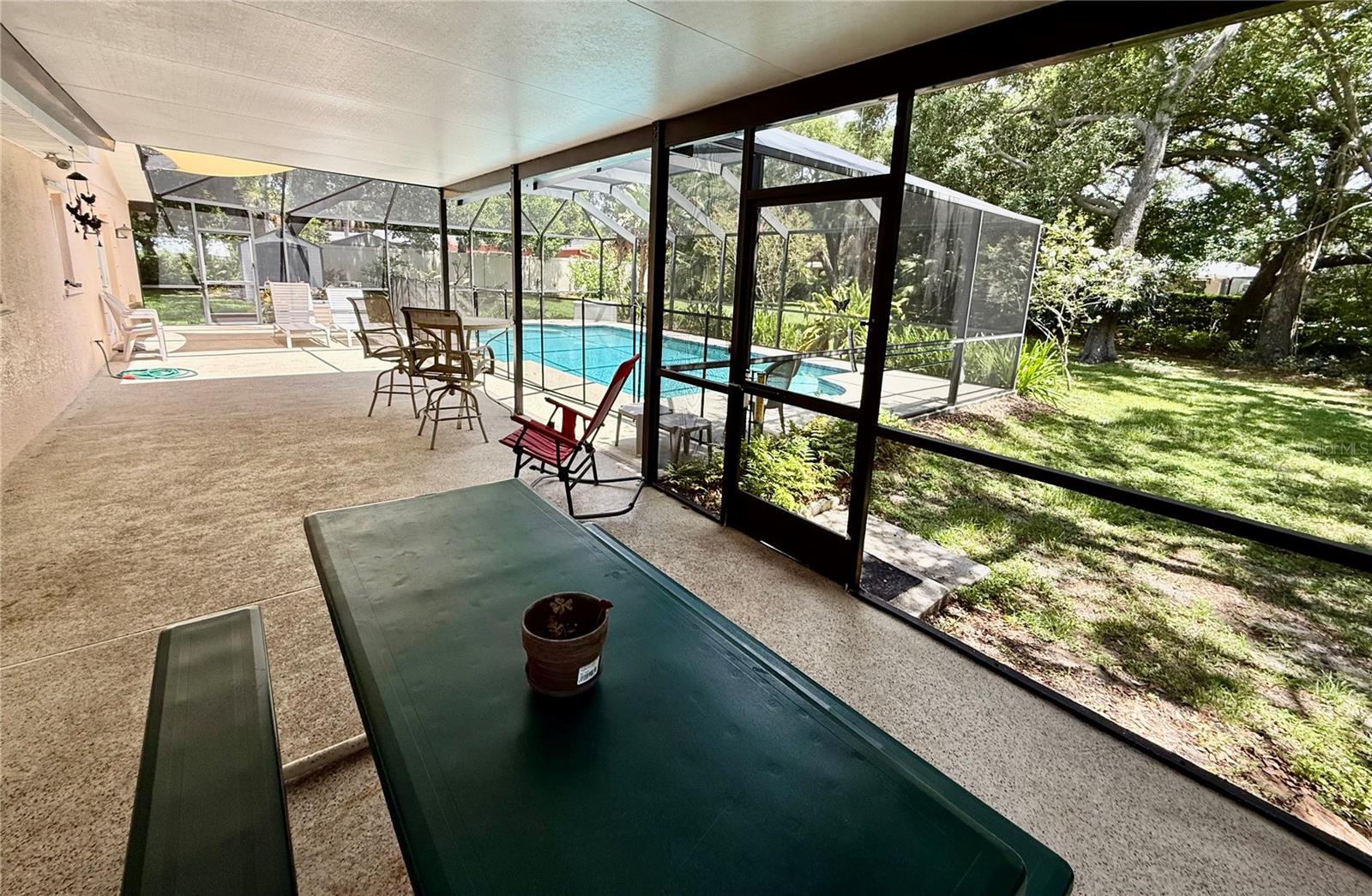 BAY BREEZE ESTATES - Residential