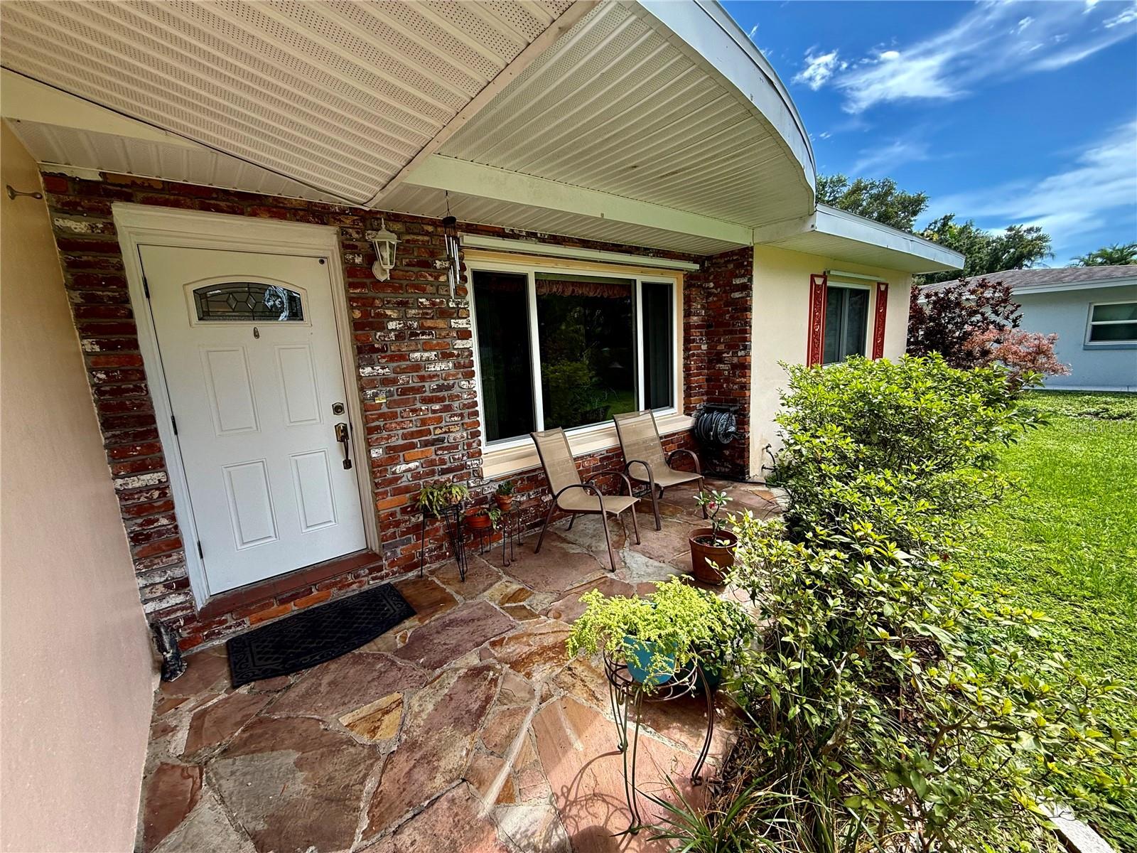BAY BREEZE ESTATES - Residential