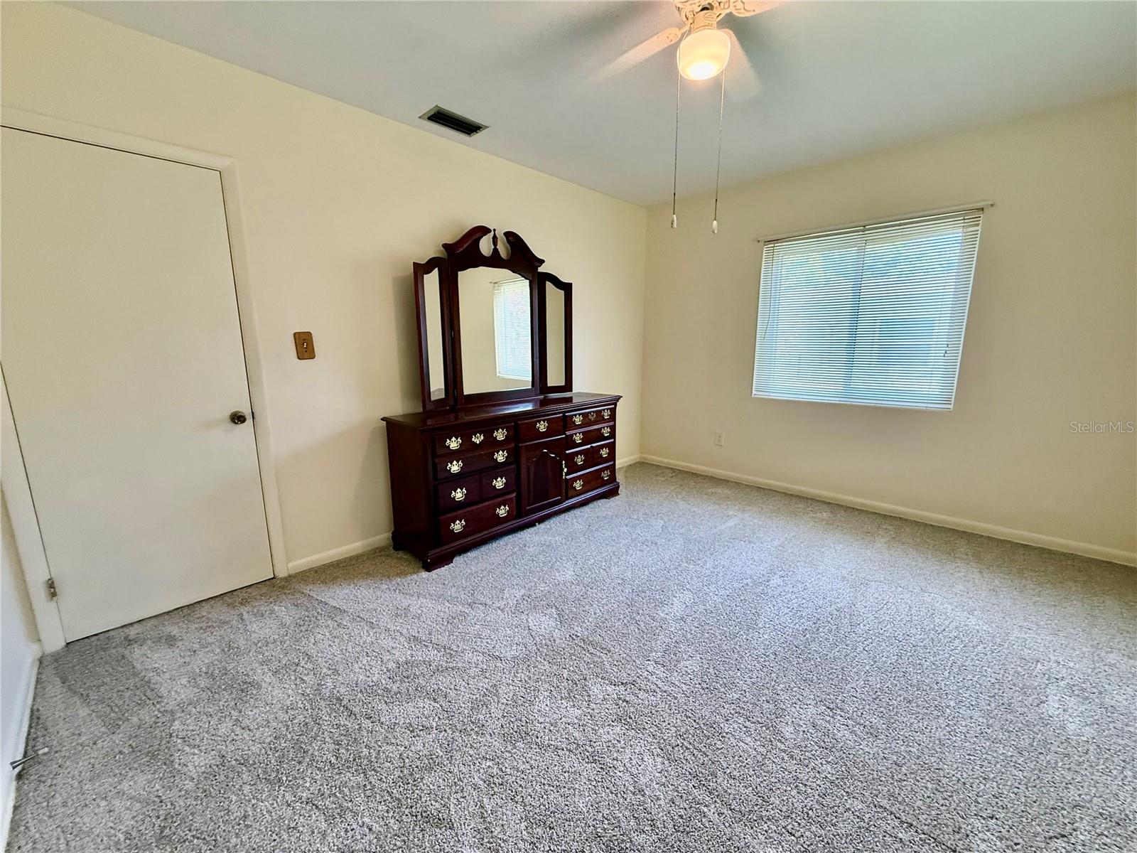 BAY BREEZE ESTATES - Residential