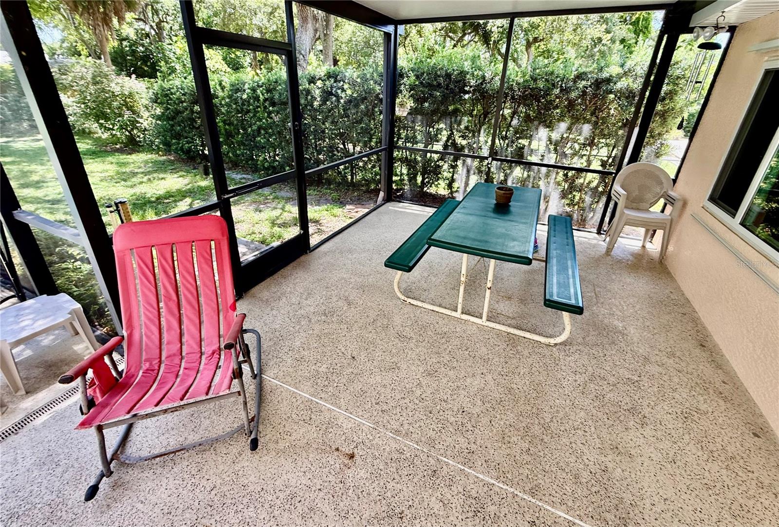 BAY BREEZE ESTATES - Residential