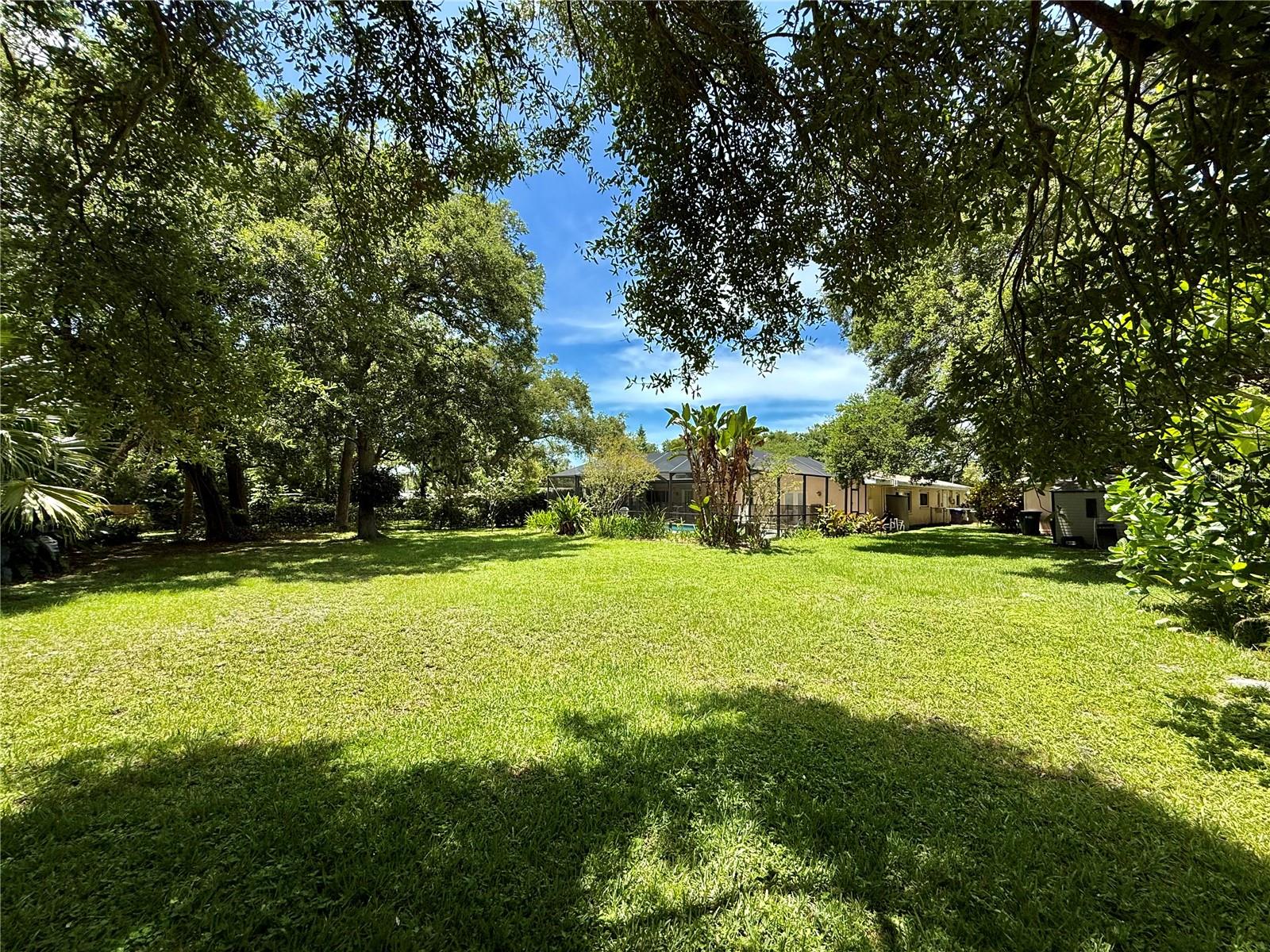 BAY BREEZE ESTATES - Residential