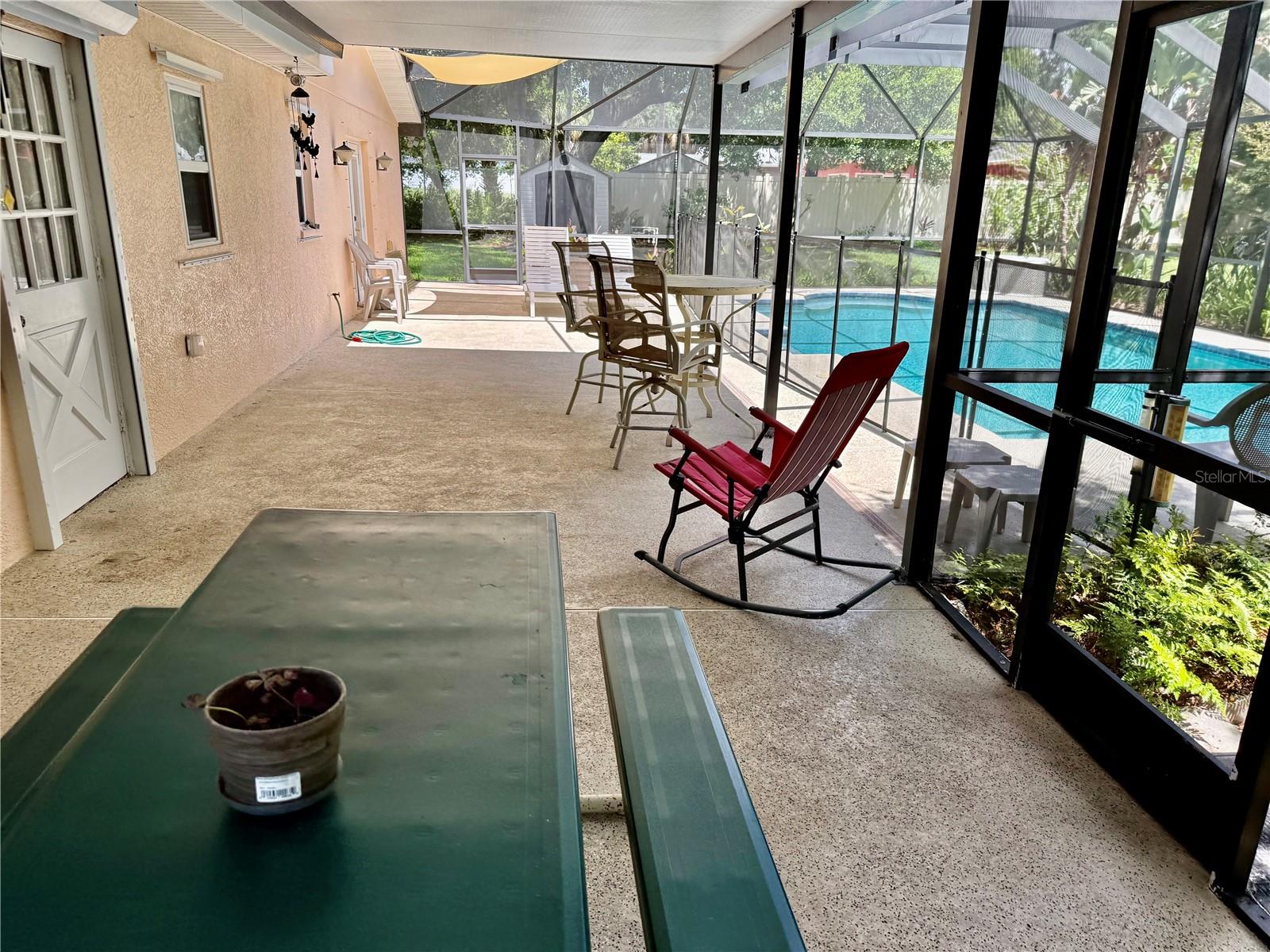 BAY BREEZE ESTATES - Residential