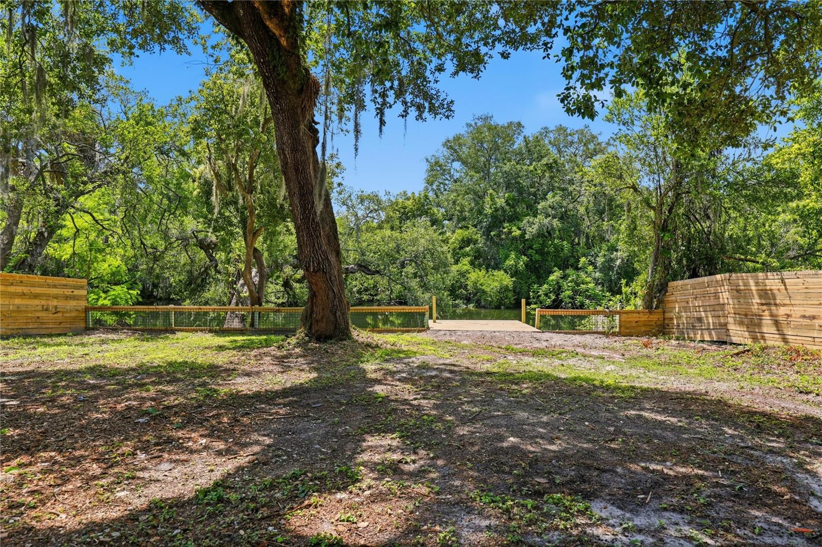 FERN CLIFF - Residential