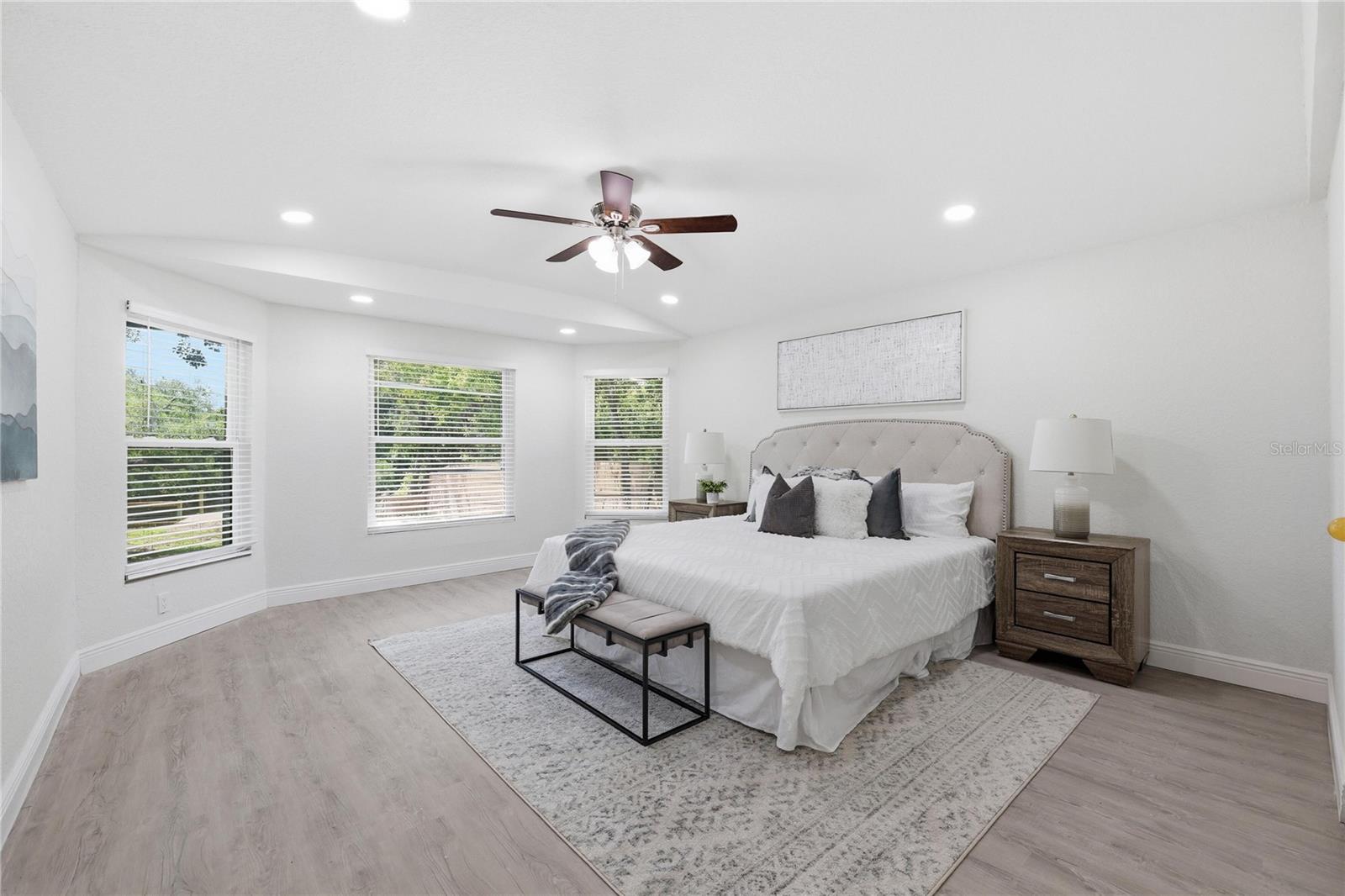 FERN CLIFF - Residential