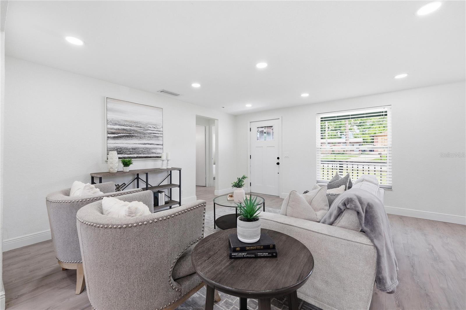 FERN CLIFF - Residential