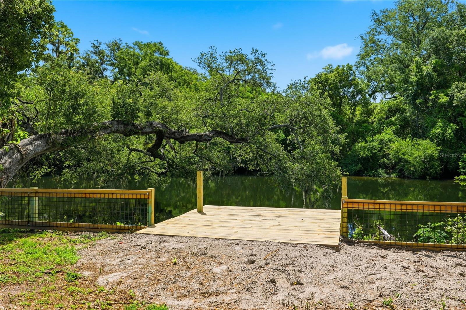 FERN CLIFF - Residential