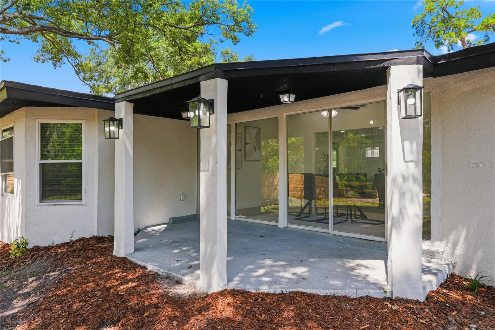 FERN CLIFF - Residential