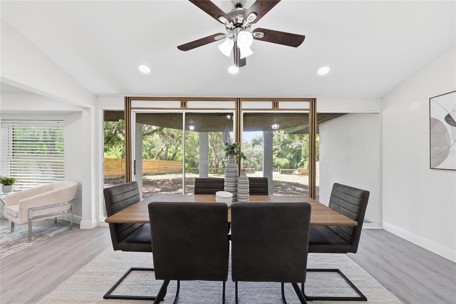 FERN CLIFF - Residential
