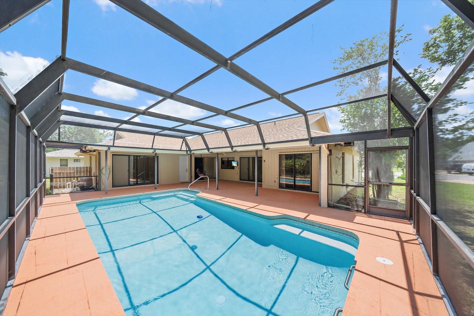 BENT TREE VILLAGE - Residential