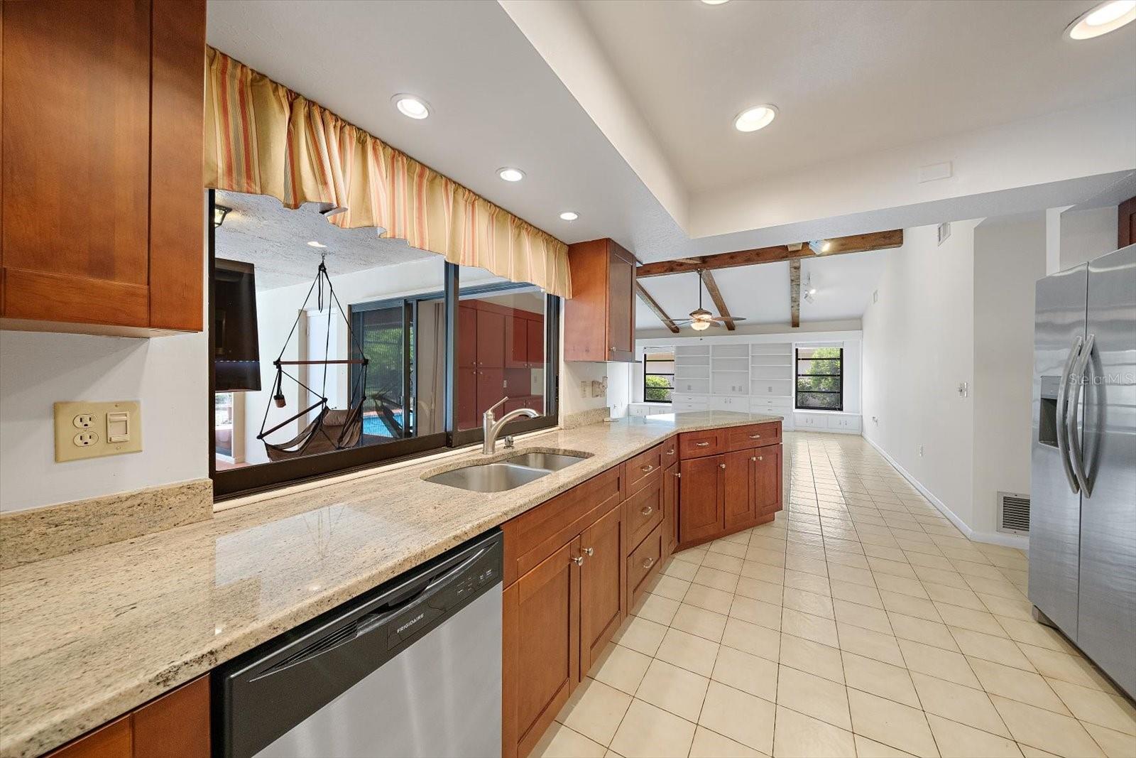 BENT TREE VILLAGE - Residential