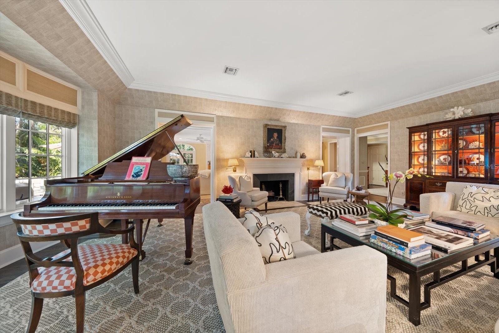 BELLEAIR ESTATES - Residential