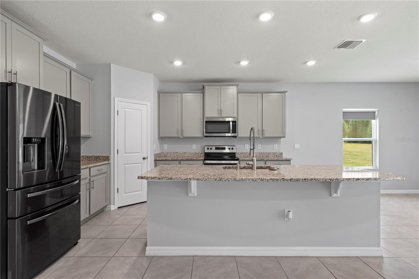 BRIARWOOD PH 1 PB 37 PG 33 - Residential