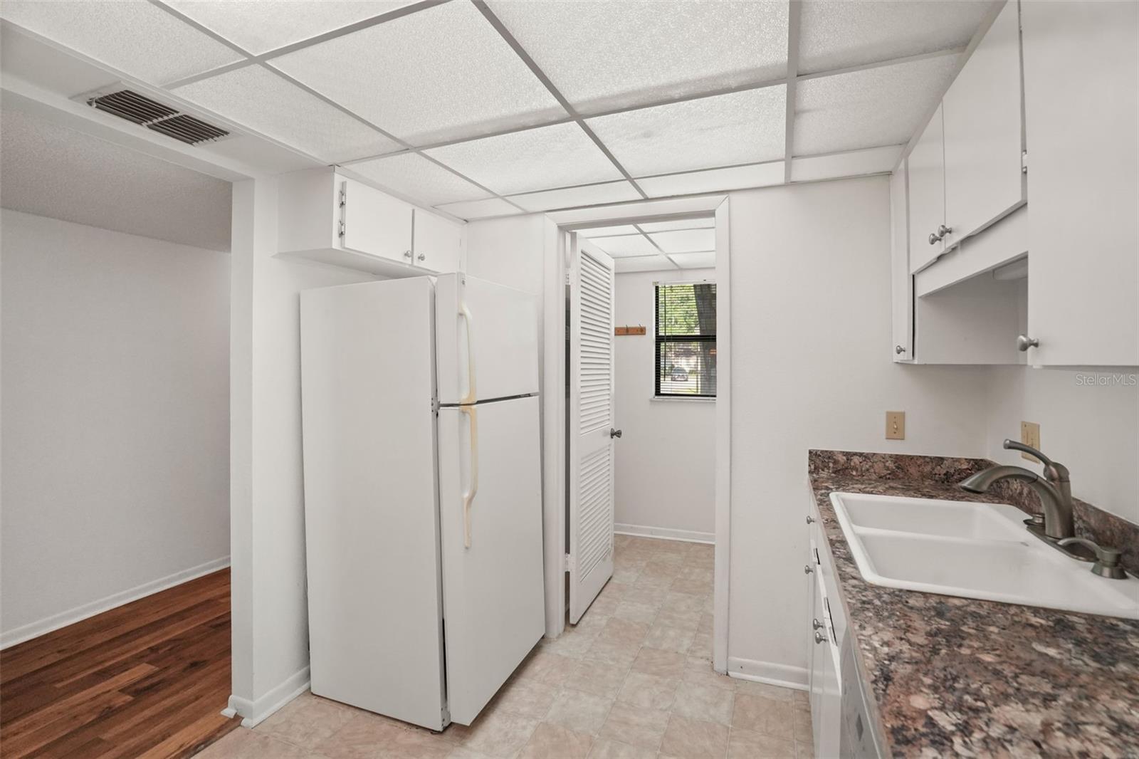 TARPON WOODS CONDO 3 - Residential