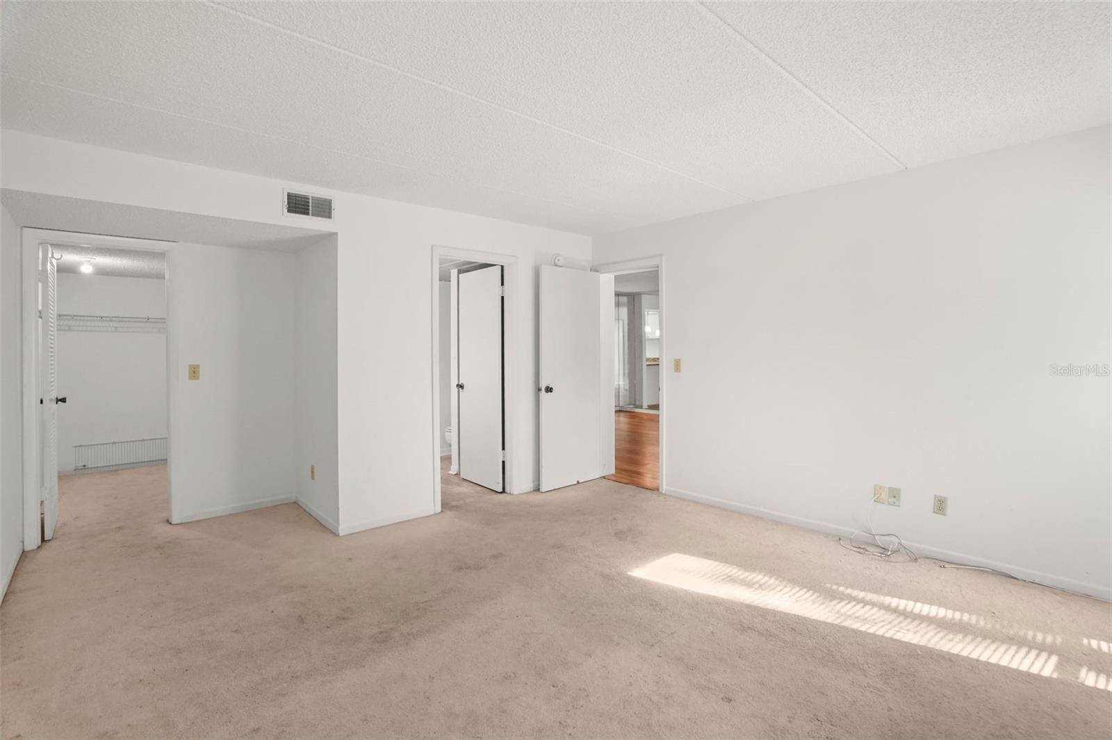 TARPON WOODS CONDO 3 - Residential
