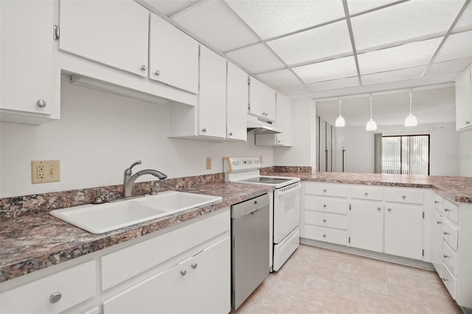 TARPON WOODS CONDO 3 - Residential