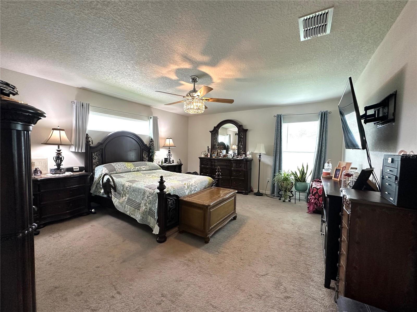 MARION OAKS #9 - Residential