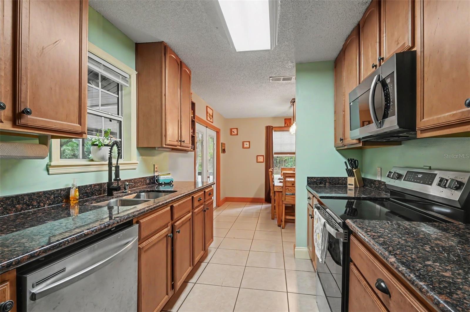 PLANTATION PINES - Residential