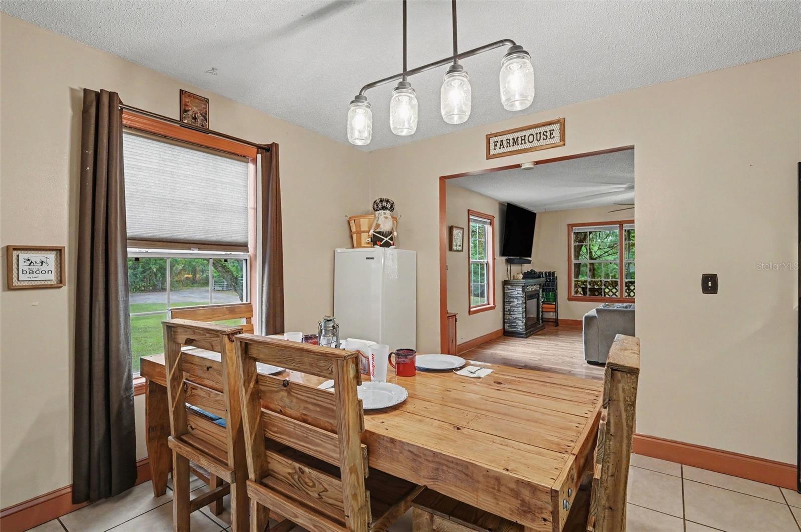 PLANTATION PINES - Residential