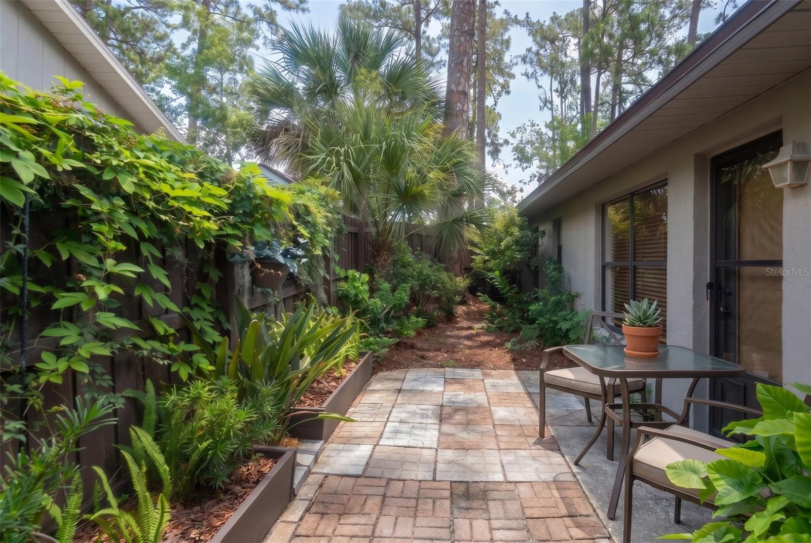 FLORIDA SHORES 01 - Residential