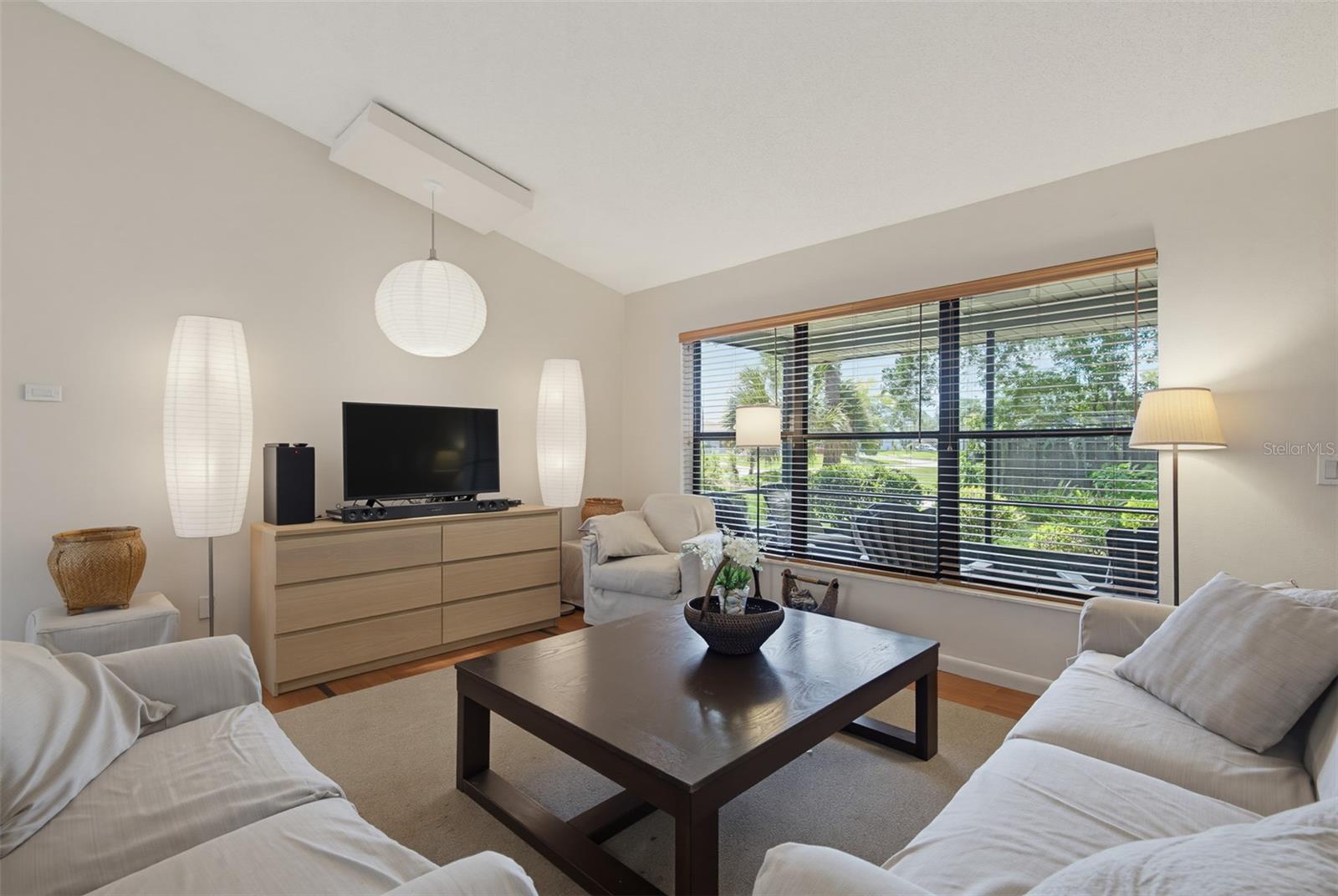 FLORIDA SHORES 01 - Residential