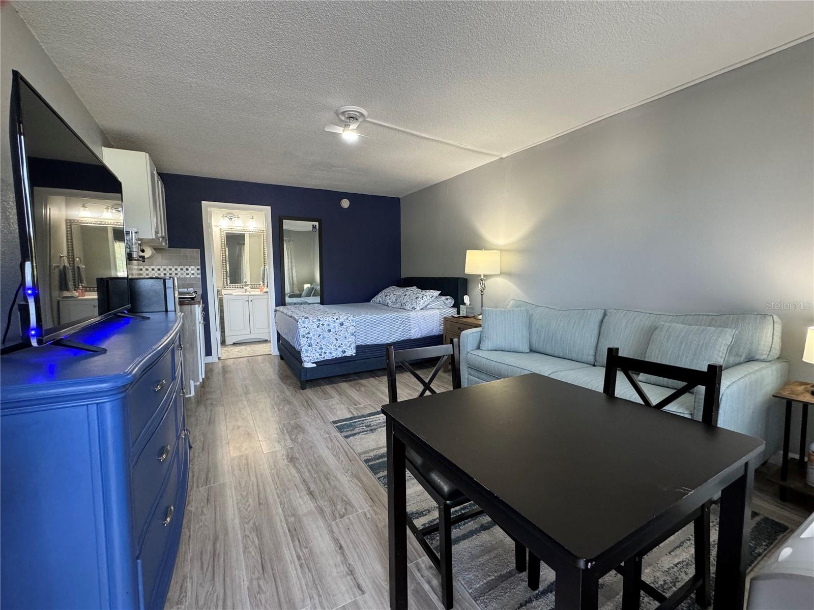 SARASOTA CAY CLUB CONDO - Residential
