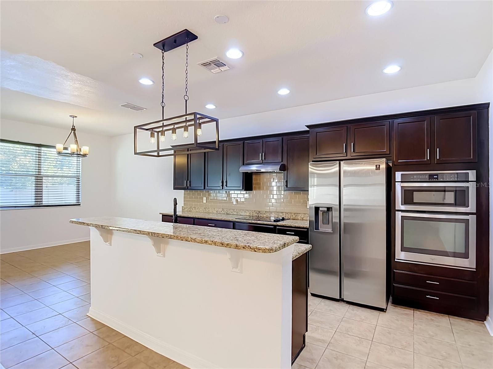 EMERALD OAKS - Residential
