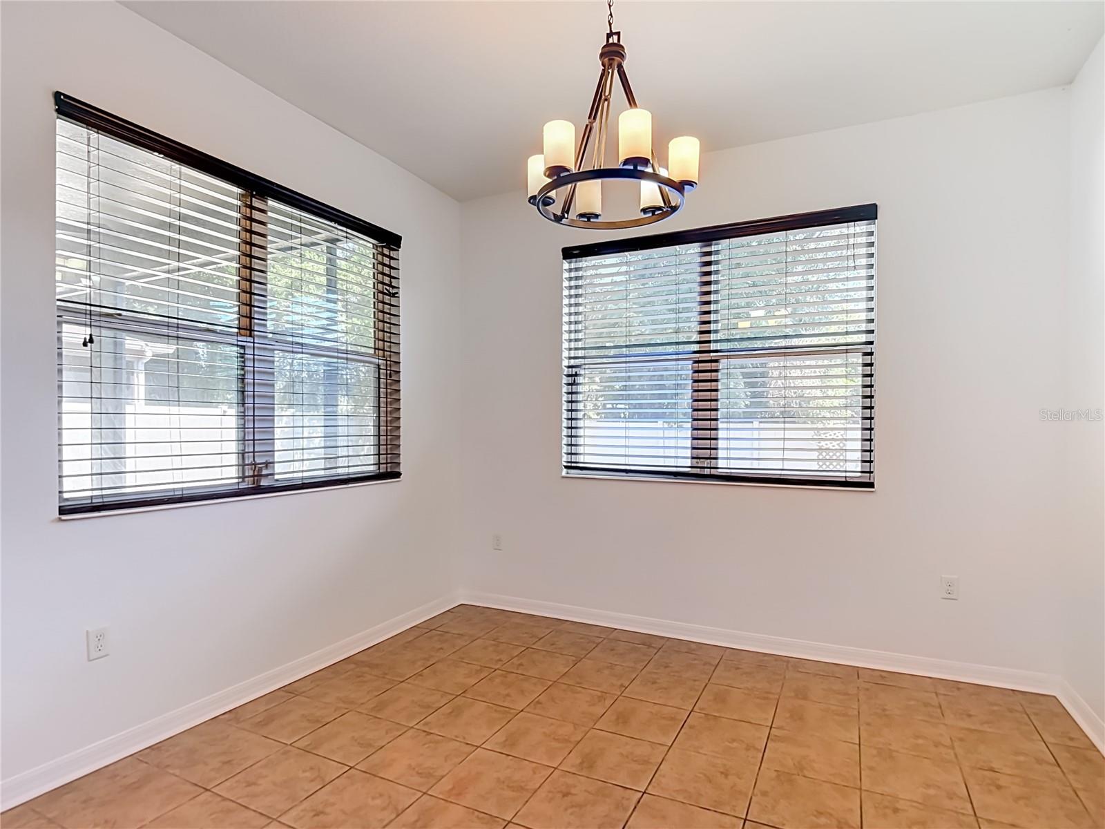 EMERALD OAKS - Residential